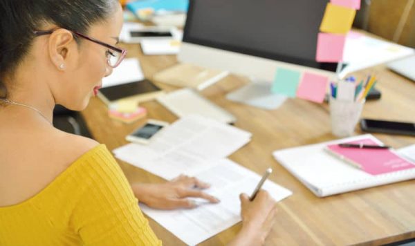 Adjoint administratif